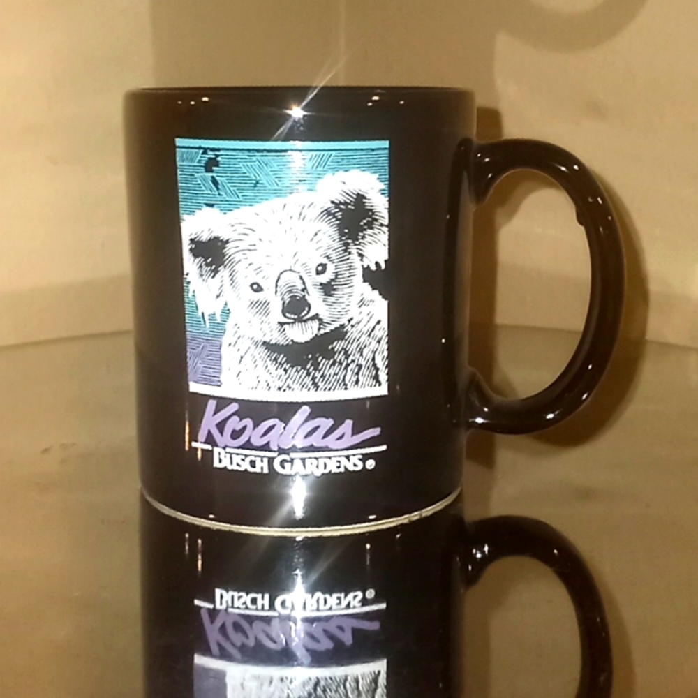 Vintage. Koalas Busch Gardens Black Coffee Mug ☕